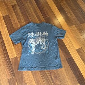 Oversized Def Leppard Graphic Tee